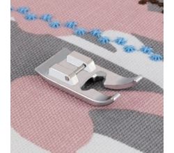 Patka pro šití ozdobných stehů pro šicí stroje do 7 mm